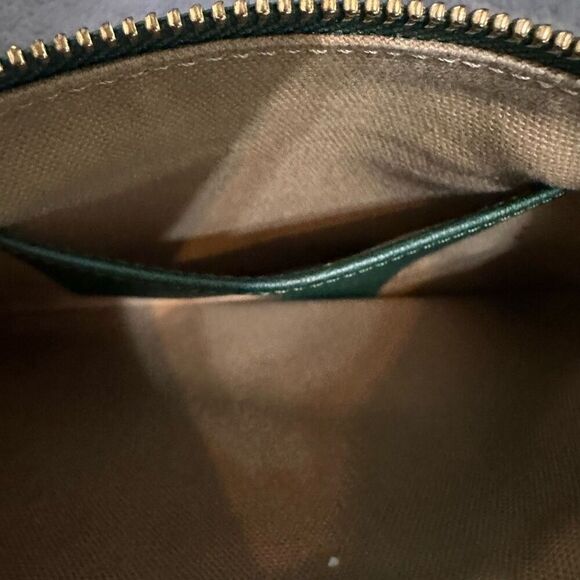 Gigi New York green pebbled leather clutch - Picture 7 of 7